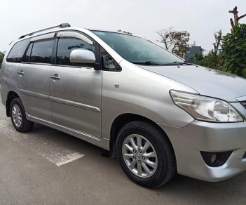 Toyota Innova 2014 - Bán rẻ xe biển vip 3839 zin độ full options rất đẹp