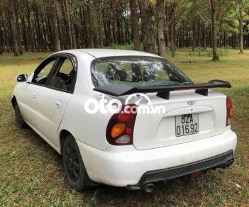 Daewoo Lanos 2000 - Màu trắng, giá chỉ 55 triệu