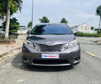 Toyota Sienna 2010 - Full option nhập Mỹ