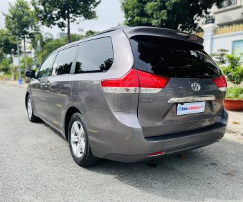 Toyota Sienna 2010 - Full option nhập Mỹ