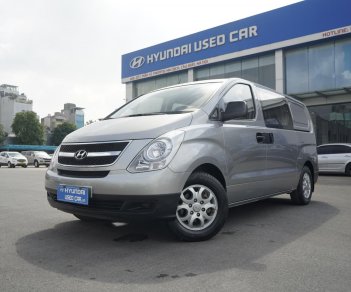 Hyundai Starex 2015 - 06 chỗ máy dầu