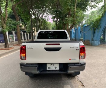 Toyota Hilux 2021 - Bán xe số tự động 1 cầu