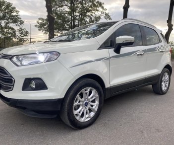 Ford EcoSport 2016 - Xe màu trắng, biển Hà Nội