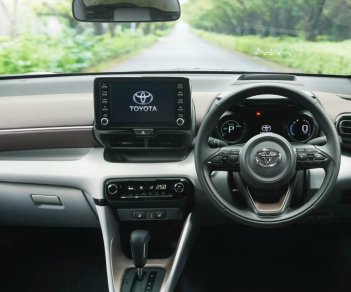 Toyota Yaris 2022 - Tặng thẻ chăm sóc xe, ra biển số đẹp