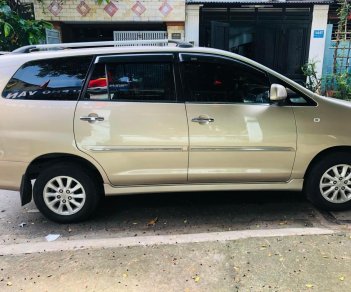 Toyota Innova 2013 - Xe màu bạc số tự động