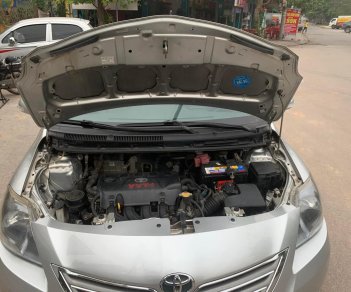 Toyota Vios 2013 - Màu bạc