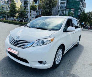 Toyota Sienna 2012 - Tặng ngay 1 miếng vàng thần tài - Miễn phí 100% thuế trước bạ khi mua xe trong tháng