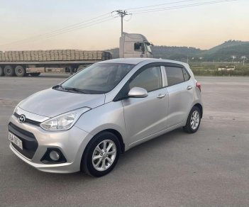 Hyundai Grand i10 2016 - Màu bạc xe gia đình, 285 triệu