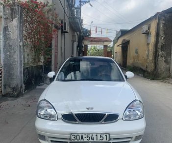 Daewoo Nubira 2003 - Màu trắng