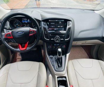 Ford Focus 2016 - Phụ kiện đi kèm: Phim cách nhiệt, camera de, đuôi cá, lót sàn 5D