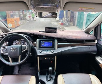 Toyota Innova 2018 - Số tự động