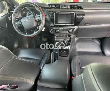 Toyota Hilux 2019 - Cần thanh lý xe màu đỏ