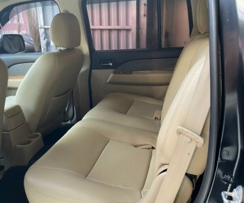 Ford Everest 2010 - Màu đen, xe nhập