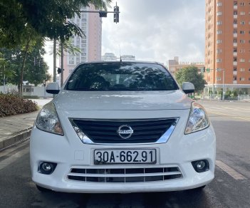 Nissan Sunny 2014 - Xe chính chủ, giá chỉ 239tr