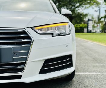 Audi A4 2017 - Màu trắng /nội thất nâu