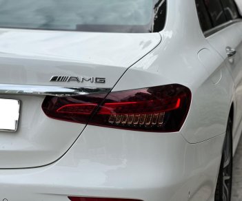 Mercedes-Benz E300 2021 - Bán ô tô đăng ký lần đầu 2021 mới 95% giá 2 tỷ 778tr