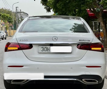 Mercedes-Benz E300 2021 - Bán ô tô đăng ký lần đầu 2021 mới 95% giá 2 tỷ 778tr