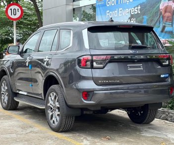 Ford Everest 2022 - hỗ trợ trả góp, nợ xấu, lấy xe trong tháng, giao xe tận nhà