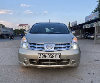 Nissan Grand livina 2012 - Xe đẹp không lỗi, tư nhân chính chủ