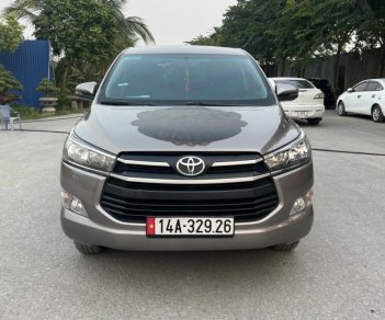 Toyota Innova 2018 - Số sàn xe gia đình, nói không với taxi dịch vụ