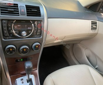 Toyota Corolla    2012 - Bán xe Toyota Corolla Altis đời 2012, màu xám 