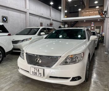 Lexus LS 460 L 2008 - Cần bán xe Lexus LS 460L sản xuất năm 2008, màu trắng, nhập khẩu nguyên chiếc, 950 triệu