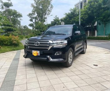 Toyota Land Cruiser 2019 - Cần bán xe màu đen