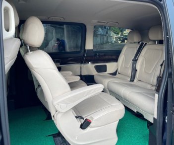 Mercedes-Benz V 220 V220 2015 - Cần bán Mercedes V220 năm sản xuất 2015, xe nhập