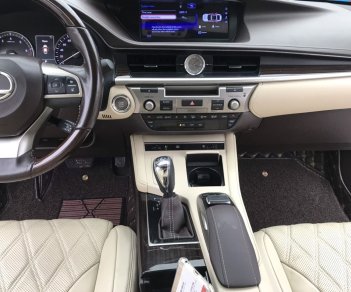 Lexus ES 350 2015 - Xe màu trắng