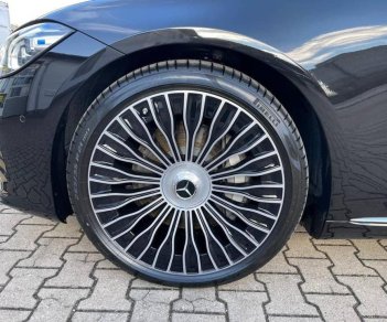 Mercedes-Maybach S 580 2022 - Xe màu đen, nhập khẩu nguyên chiếc