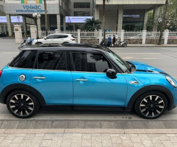 Mini Cooper S 2016 - Màu xanh lam, nhập khẩu nguyên chiếc