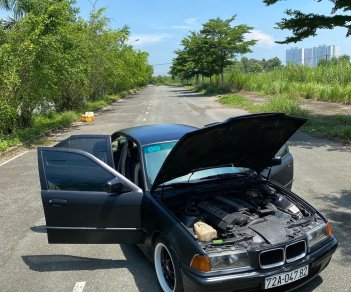 BMW 320i 1996 - Màu đen, nhập khẩu nguyên chiếc