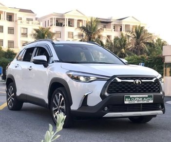 Toyota Corolla Cross 2021 - Màu trắng, nhập khẩu, 895 triệu