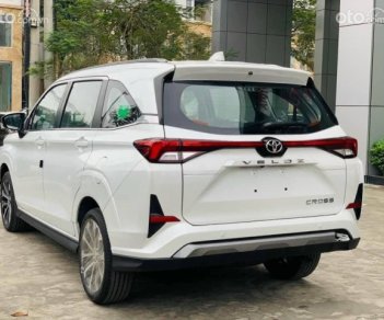 Toyota Veloz Cross 2022 - Đủ màu giao ngay, giảm tiền mặt, phụ kiện chính hãng, BHVC