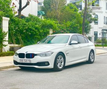 BMW 320i 2015 - Quá mới