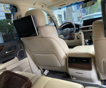 Lexus LX 570 2015 - Màu trắng, nhập khẩu nguyên chiếc