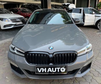 BMW 520i 2021 - Siêu lướt, xám xi măng