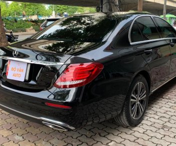 Mercedes-Benz E180 2020 - Xe giá 1 tỷ 520 triệu