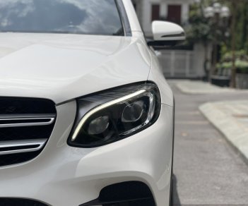 Mercedes-Benz GLC 300 2017 - Màu trắng