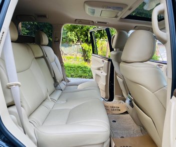 Lexus LX 570 2011 - Cần bán xe màu đen