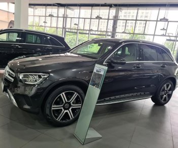 Mercedes-Benz GLC 200 2021 - Xe hãng thanh lý - Chỉ 7.000 km, giao ngay