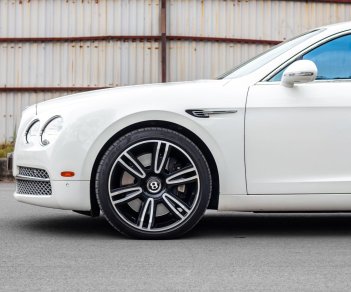 Bentley Flying Spur 2013 - Bán nhanh chiếc xe siêu mới