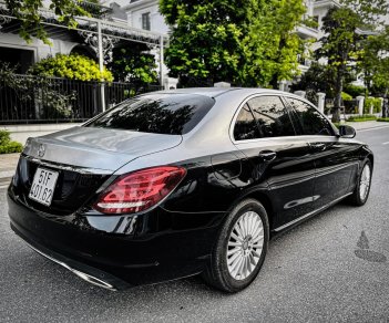 Mercedes-Benz C 250 2016 - Trả góp chỉ từ 199tr - Xe cực đẹp, độ lên trông như Maybach - Có bảo hành dài hạn