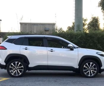 Toyota Corolla Cross 2021 - Màu trắng, nhập khẩu, 895 triệu