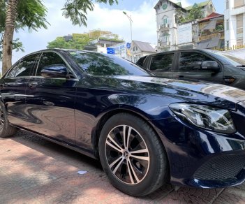 Mercedes-Benz E180 2020 - Xe đẹp như mới