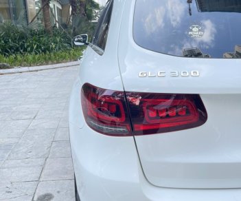 Mercedes-Benz GLC 300 2020 - 1 chủ từ đầu