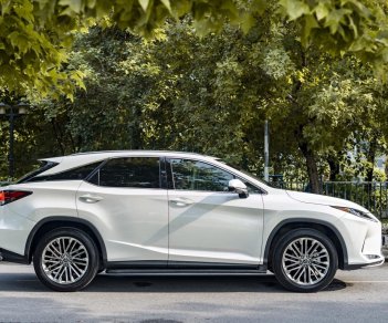 Lexus RX 350 2022 - Xe màu trắng, nhập khẩu  