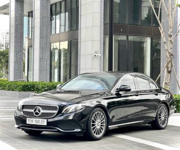 Mercedes-Benz E180 2020 - Xe lướt, giá tốt nhất thị trường miền Nam