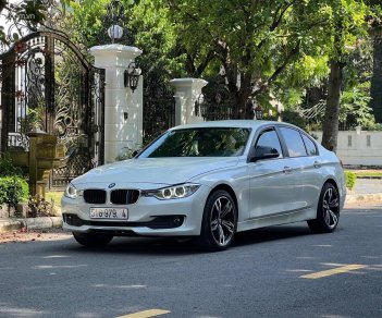 BMW 320i 2013 - Xe lăn bánh 80.000km