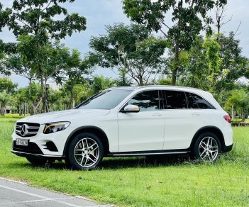 Mercedes-Benz GLC 300 2016 - Tên cá nhân